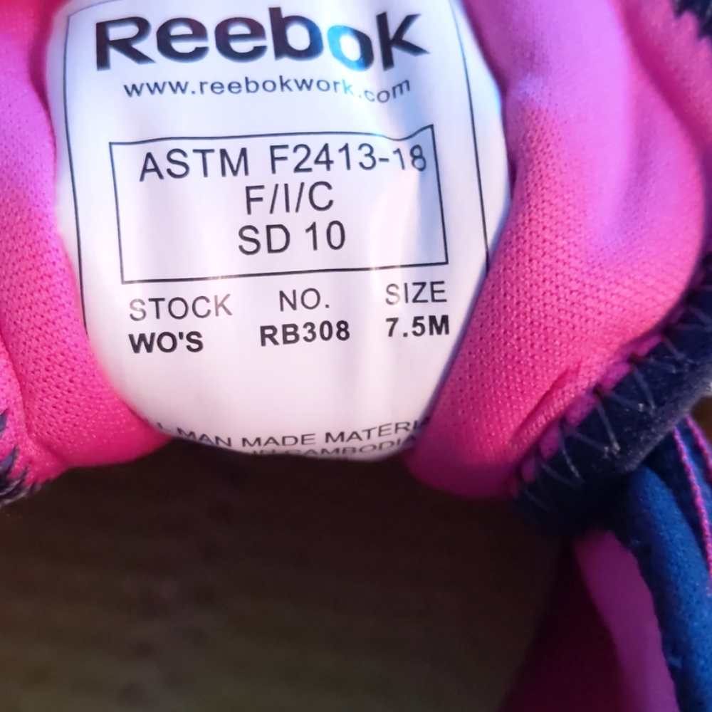 Steel Toed Reebok Shoes - Picture 3 of 3